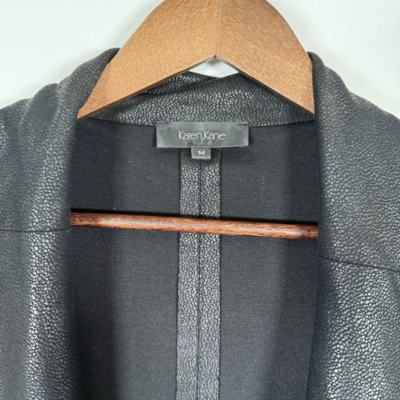 Karen Kane Women's Vest Black Shiny Size Medium Stretchy Open - Picture 3 of 5